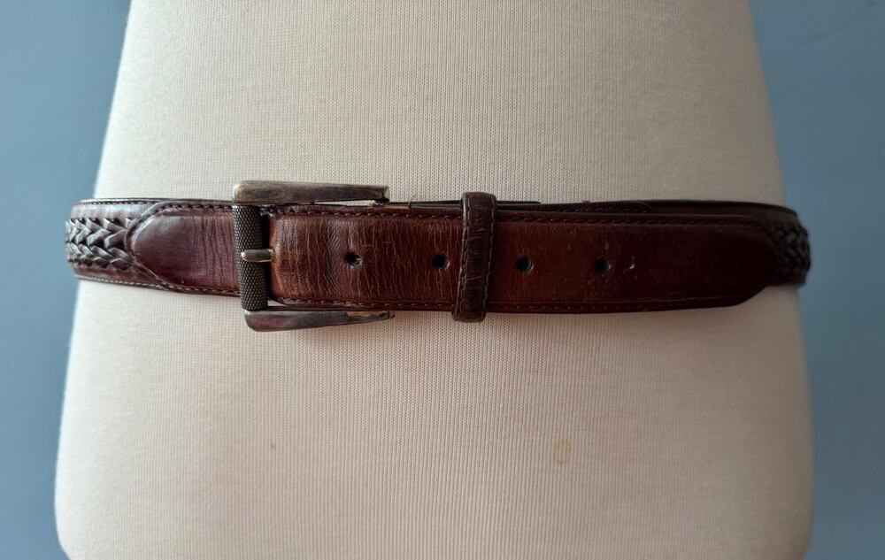 ORVIS Distressed Brown Leather Belt w/Weave Inlay Mens sz 44